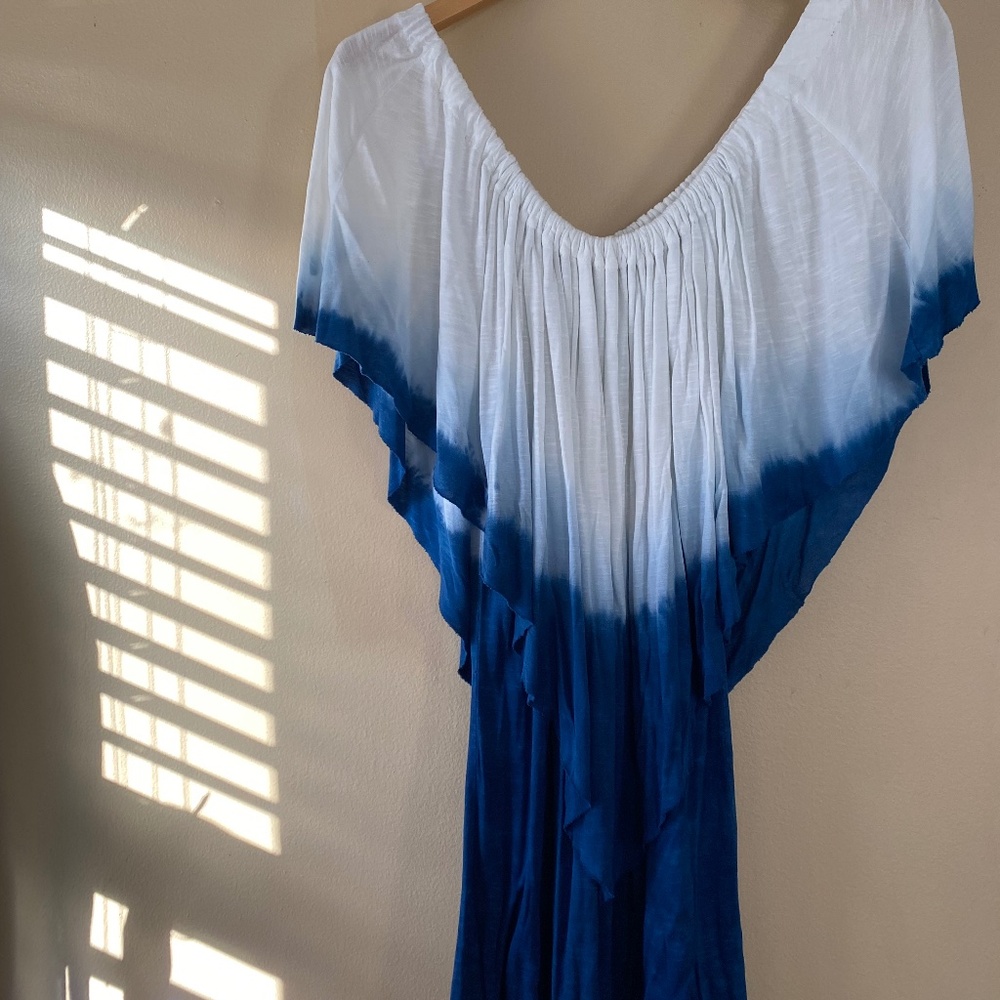 Flowy, on or off shoulder, tie dye tunic/top